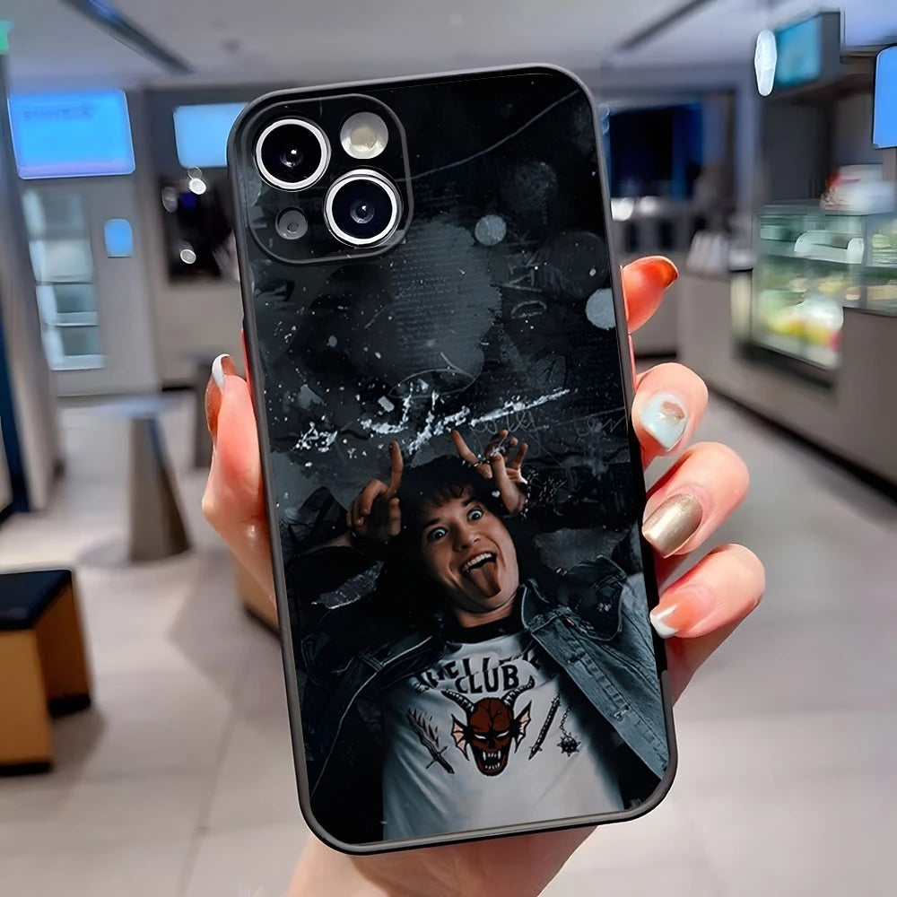 Eddie Munson Mobilskal - Stranger Things - iPhone Skydd